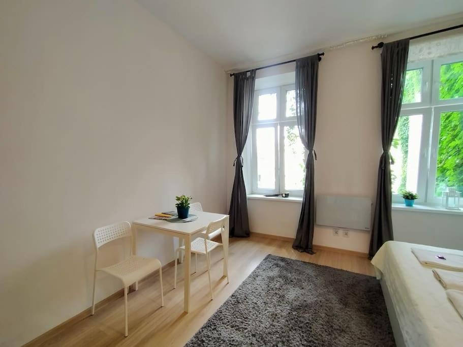 كراكوفيا Bright Josefa Apartments For Two المظهر الخارجي الصورة