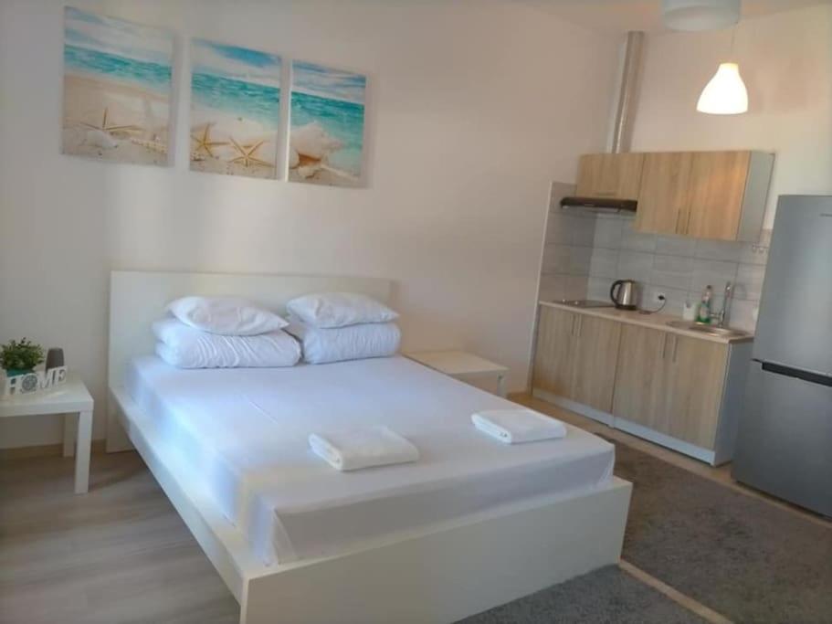 كراكوفيا Bright Josefa Apartments For Two المظهر الخارجي الصورة